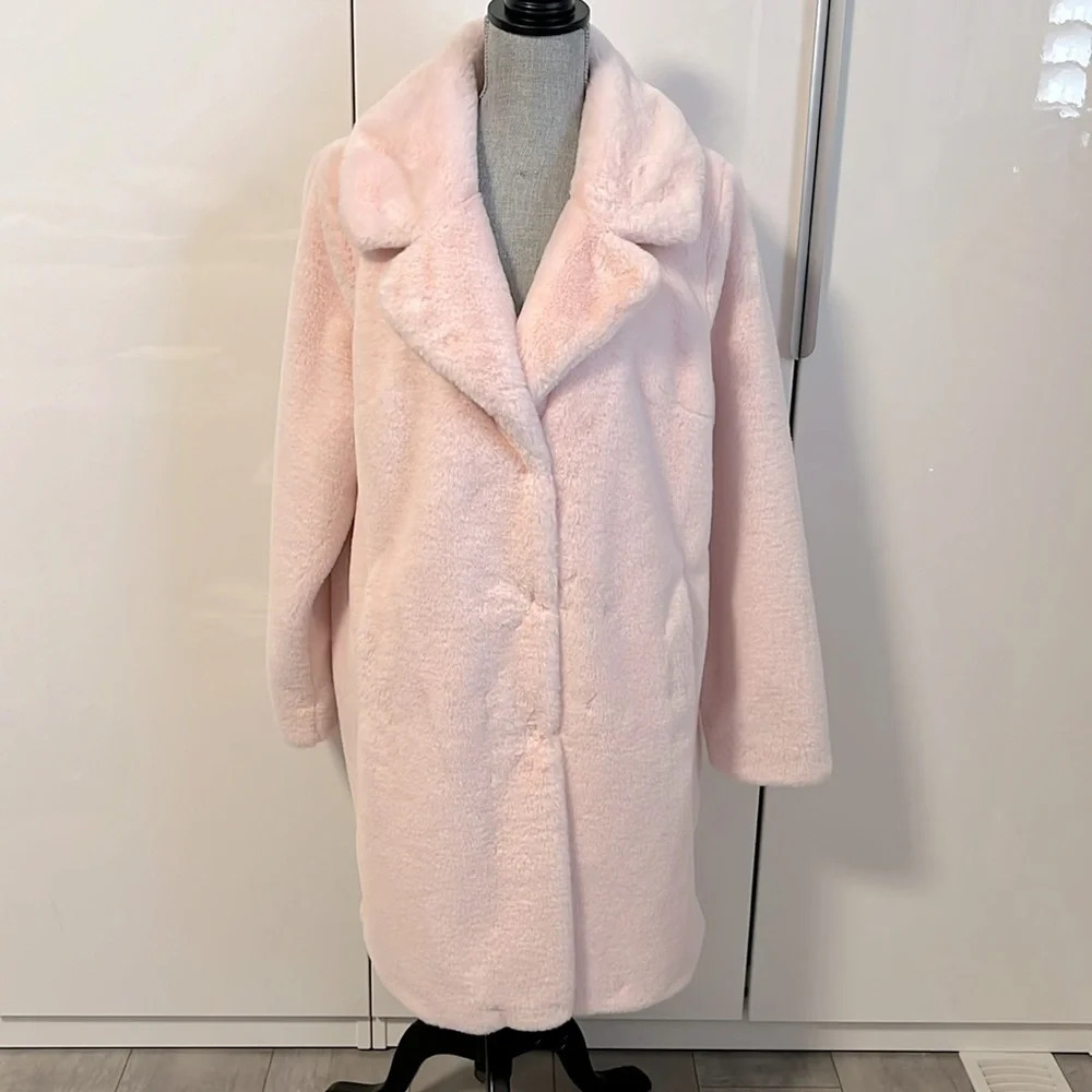 REGAL NWOT Luxurious Pink Faux Rabbit Fur Long Coat, Size L